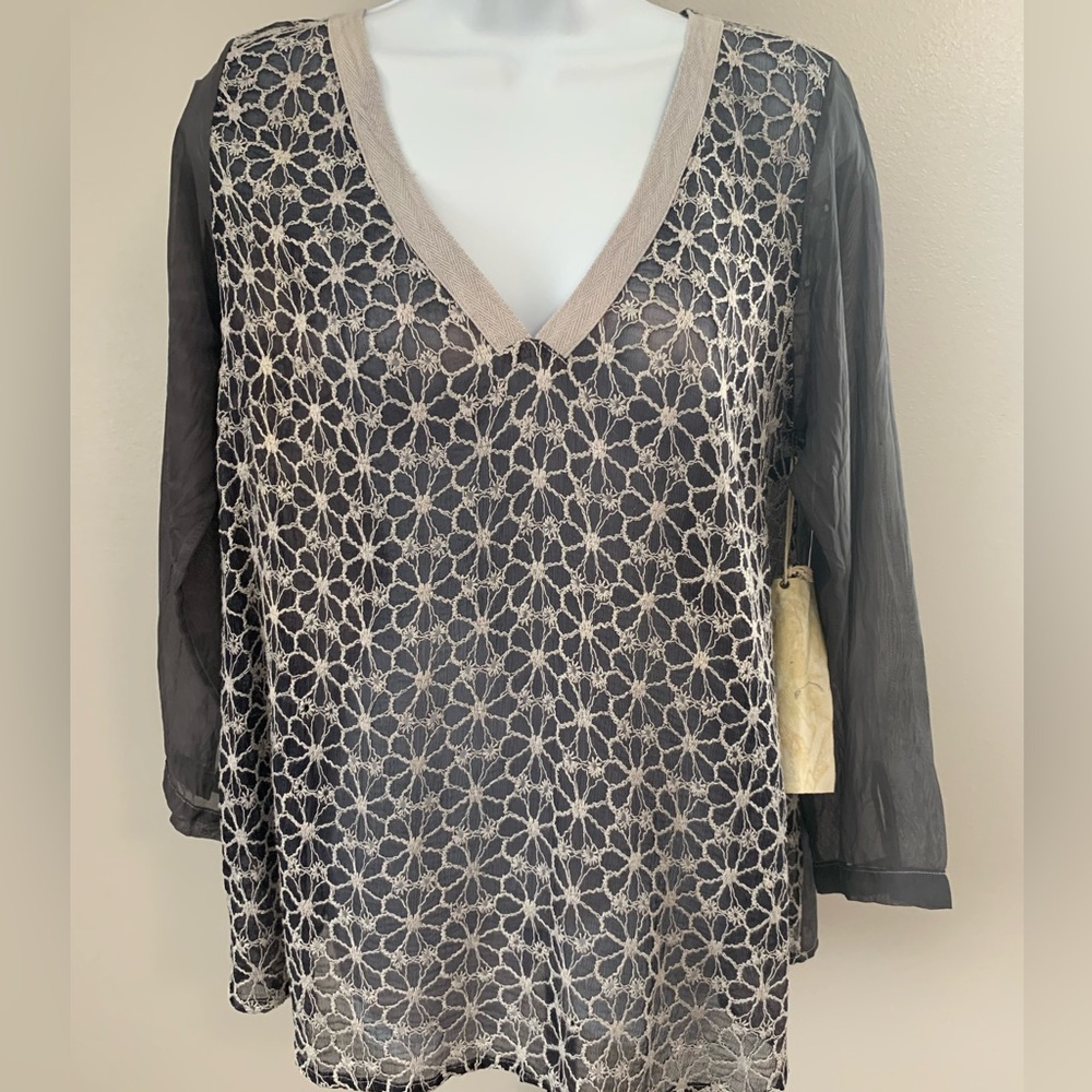 NWT ARATTA Sheer Black V-Neck Silk BlendTop with Gray Floral Lace Overlay